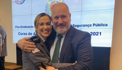 Diretora da ASSETRAN conclui curso de aperfeiçoamento